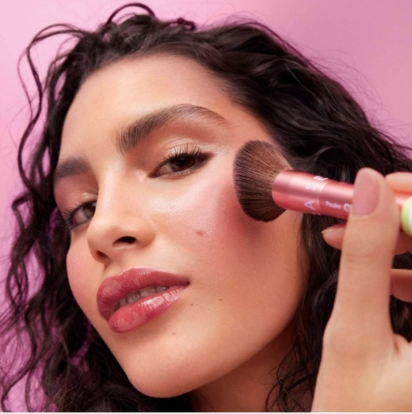 Sephora The Duo Cheek Brush, New - Picture 2 of 5